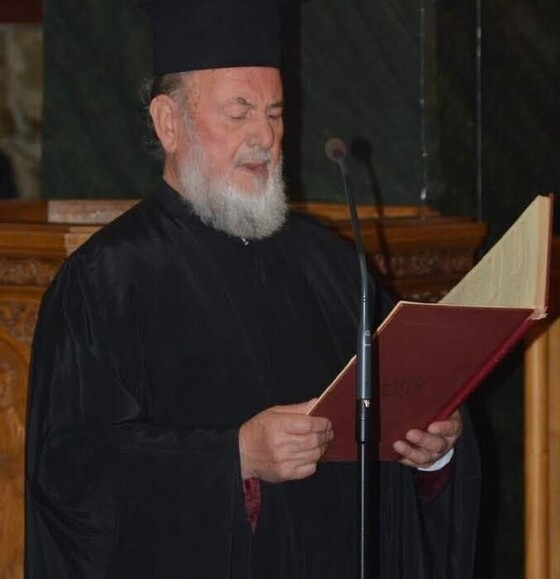 Αφιέρωσε ολόκληρη τη ζωή του υπηρετώντας τους προσκυνητές για 46 χρόνια μέχρι το τέλος του επί γης βίου του.